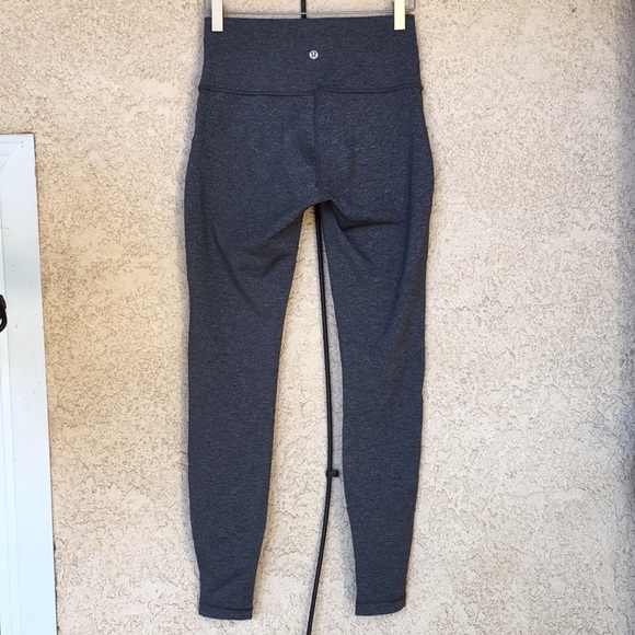 Lululemon Wunder Under HR tight *SE tech size 8 - Picture 9 of 11